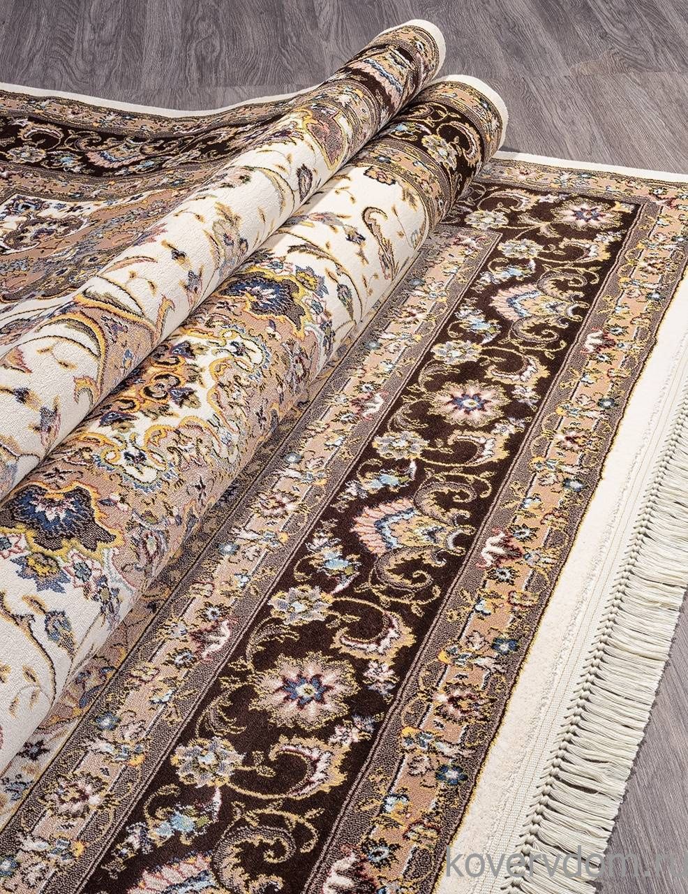 Ковер ARAVIA D158 CREAM-BROWN Ковер ARAVIA D158 CREAM-BROWN